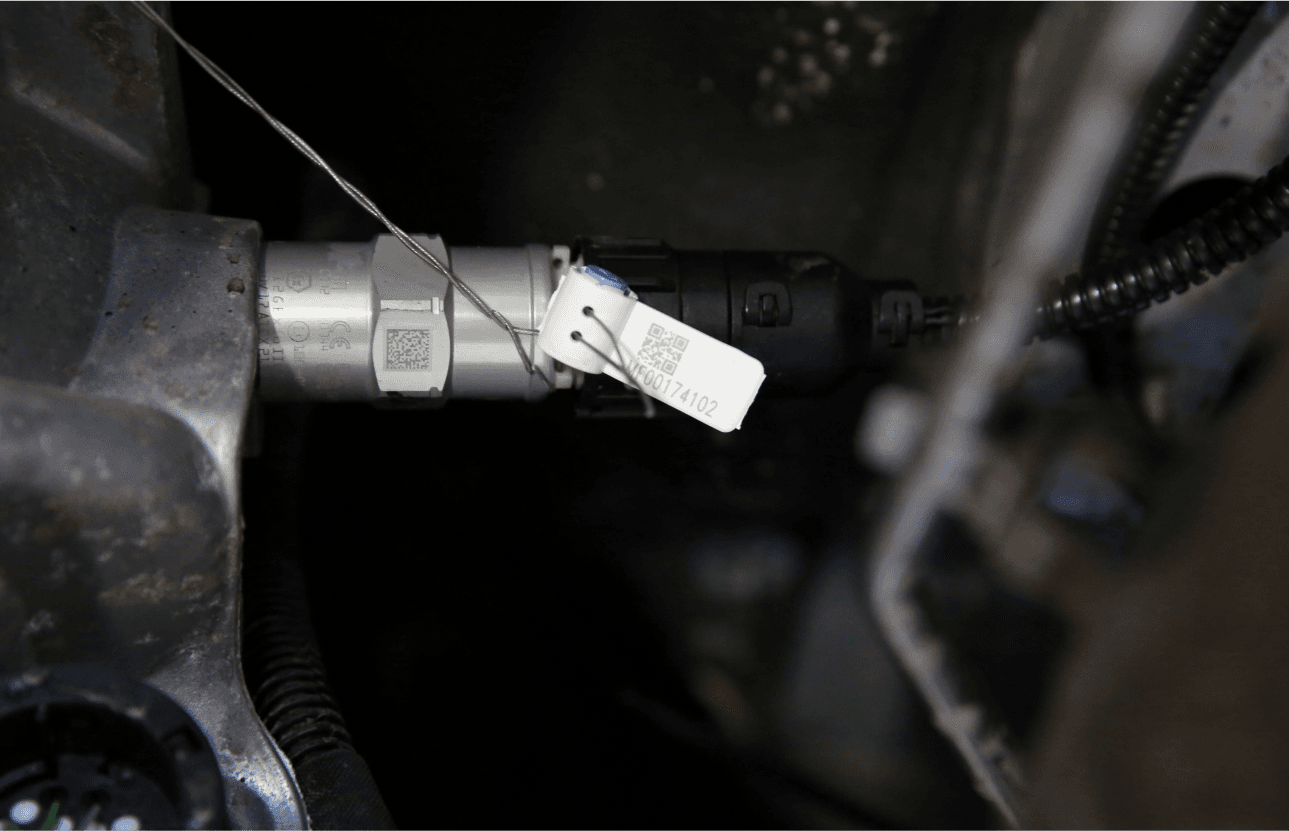 Czujnik prędkości montowany na skrzyni biegów